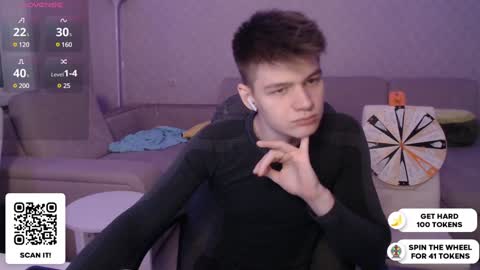 Daniel online show from December 10, 5:22 pm