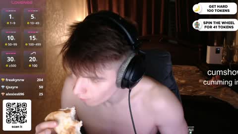 Daniel online show from February 4, 8:38 pm
