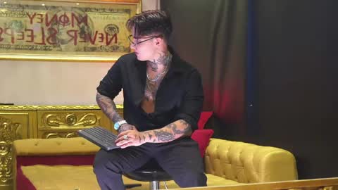 Dante coppola online show from March 26, 2:28 am