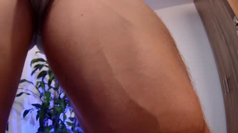 Snapshot of dantecummingss chatting on December 3, 3:00 pm Dante online show from December 3, 3:00 pm