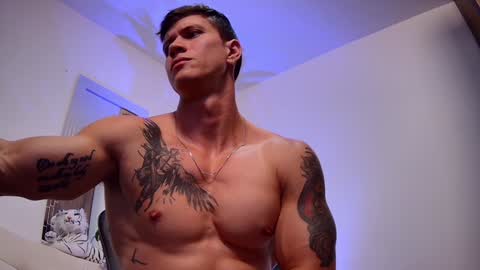 Snapshot of dantecummingss chatting on January 3, 1:27 am Dante online show from January 3, 1:27 am