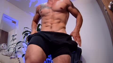 Snapshot of dantecummingss chatting on January 6, 1:42 am Dante online show from January 6, 1:42 am