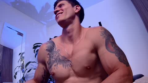 Snapshot of dantecummingss chatting on January 14, 10:23 pm Dante online show from January 14, 10:23 pm