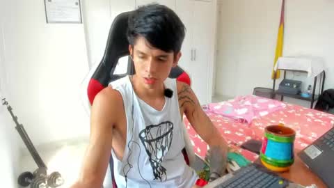 X Dante7373574 online show from June 24, 3:33 pm