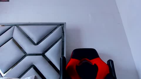 Dante online show from October 27, 4:55 pm