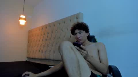 Snapshot of dantex_ chatting on November 18, 2:06 am dantex_ online show from November 18, 2:06 am