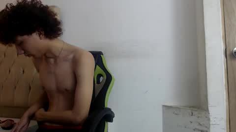 Snapshot of dantex_ chatting on November 30, 11:31 pm dantex_ online show from November 30, 11:31 pm