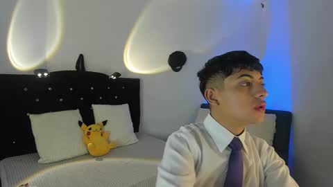 Snapshot of danvianny chatting on October 12, 4:39 pm DAN VIANNY online show from October 12, 4:39 pm