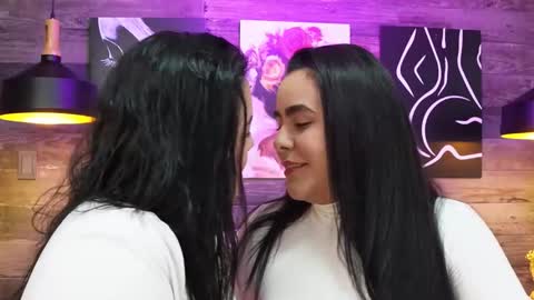 Dany And Alexa online show from March 3, 1:06 pm