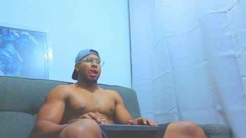 Snapshot of dany_dryy chatting on June 17, 3:09 am Dany online show from June 17, 3:09 am
