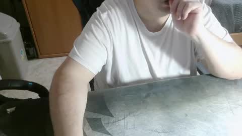 Snapshot of danysanchez1981 chatting on May 10, 10:09 am danysanchez1981 online show from May 10, 10:09 am
