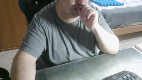 Snapshot of danysanchez1981 chatting on June 16, 9:12 am danysanchez1981 online show from June 16, 9:12 am