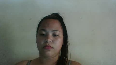 Snapshot of daphne_143 chatting on July 2, 2:33 am Daphne online show from July 2, 2:33 am