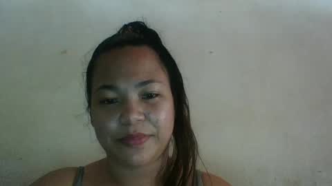 Snapshot of daphne_143 chatting on July 2, 3:23 am Daphne online show from July 2, 3:23 am