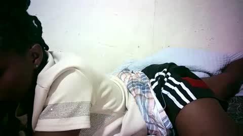 daphne online show from March 1, 2:19 pm