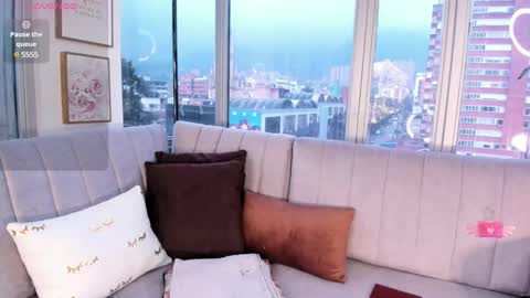 daphne_chers online show from February 27, 9:47 pm