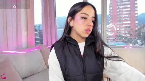 daphne_chers online show from September 29, 8:46 pm