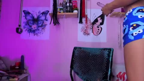 daphneandrade online show from January 31, 1:02 pm