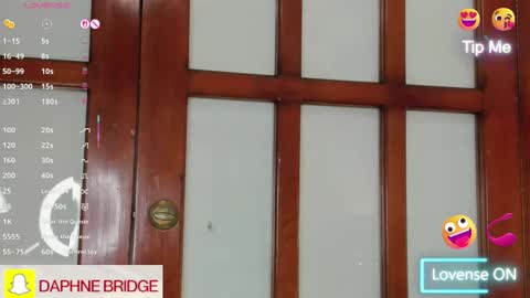 Daphne Bridge online show from September 18, 11:18 pm