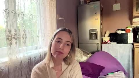 Monika online show from April 26, 5:10 pm