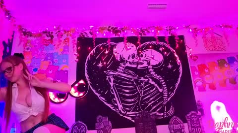 Daphne Madison online show from October 9, 12:08 am