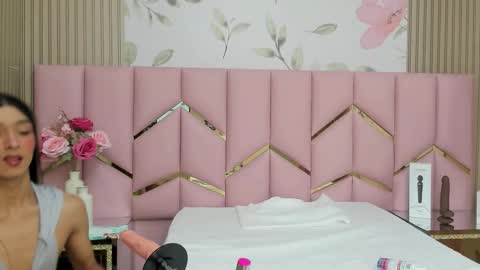    online show from October 30, 1:18 am