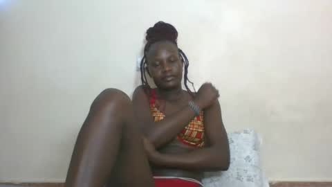 ESTHER online show from February 12, 10:46 am