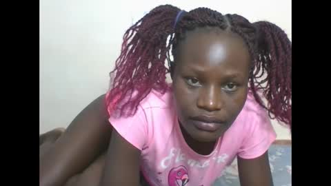 ESTHER online show from February 13, 9:51 am