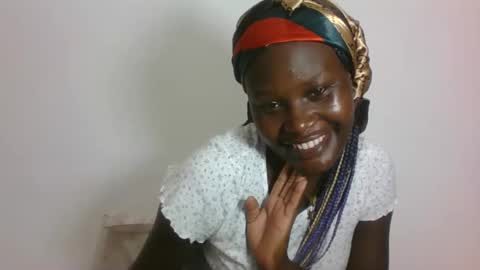 Snapshot of darberry21 chatting on January 18, 1:37 pm ESTHER online show from January 18, 1:37 pm