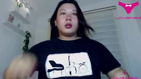 DARCY online show from December 1, 4:06 am