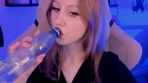 Snapshot of dariatate chatting on September 20, 11:55 am Daria Tate online show from September 20, 11:55 am