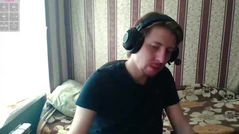 darienlarge online show from October 17, 8:06 am