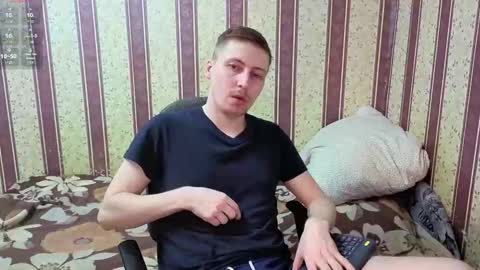 darienlarge online show from January 15, 7:50 pm