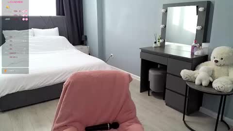 Snapshot of darilboom chatting on October 16, 2:45 am darilboom online show from October 16, 2:45 am