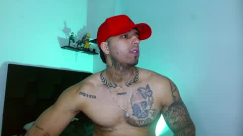 Darius Phoenix  online show from March 28, 9:14 pm