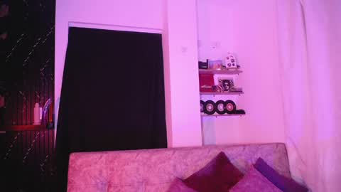 Dark online show from March 30, 3:07 am