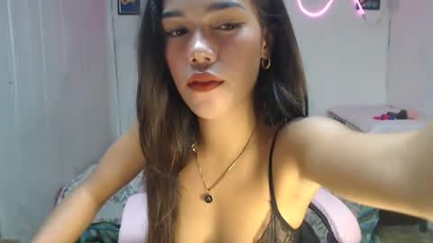 dark_angel143 online show from October 6, 3:09 pm