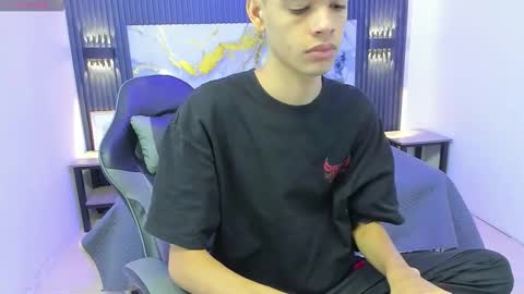 Snapshot of dark_desiree18 chatting on February 1, 12:04 pm DARCK online show from February 1, 12:04 pm