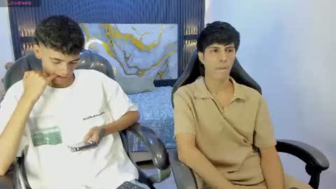 Snapshot of dark_desiree18 chatting on July 9, 3:10 am DARCK online show from July 9, 3:10 am