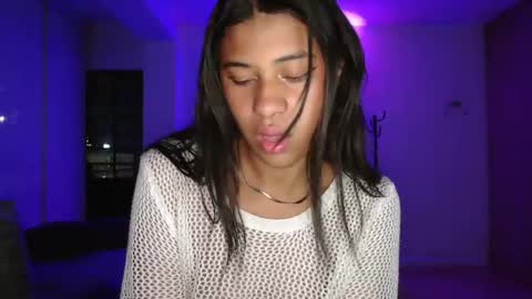 Sofia online show from October 21, 1:06 am