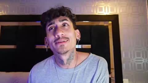 Snapshot of dark_eros_ chatting on March 20, 4:06 am Sr. Eros online show from March 20, 4:06 am