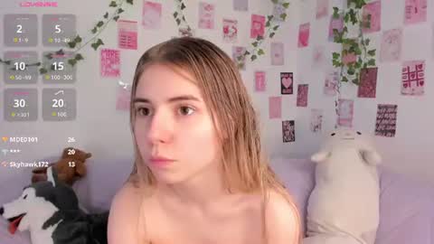 Snapshot of dark_ester chatting on June 21, 10:07 am Ester online show from June 21, 10:07 am