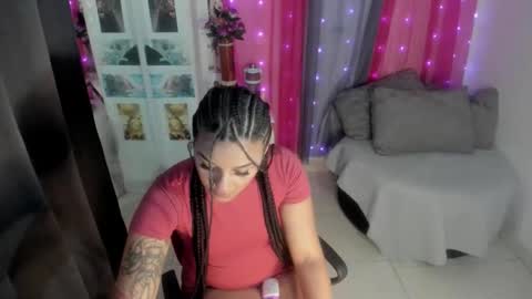 dark_flama online show from November 25, 6:30 pm