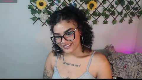 Snapshot of dark_flama chatting on June 5, 12:17 am dark_flama online show from June 5, 12:17 am
