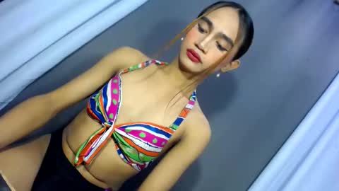 Snapshot of dark_hurohuro19 chatting on March 4, 2:06 am LIANNA online show from March 4, 2:06 am