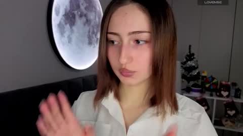 Snapshot of dark_project chatting on January 16, 7:23 am Emily online show from January 16, 7:23 am