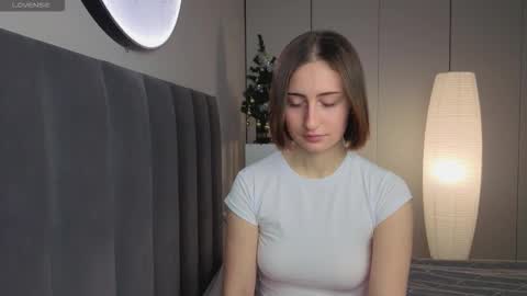 Snapshot of dark_project chatting on February 5, 7:13 am Emily online show from February 5, 7:13 am