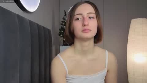 Snapshot of dark_project chatting on February 7, 7:23 am Emily online show from February 7, 7:23 am