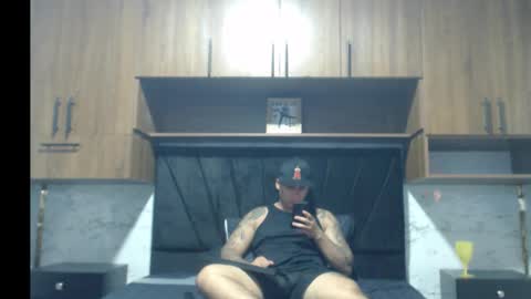 Alexis online show from November 22, 4:55 am