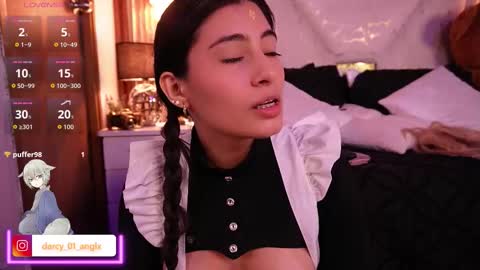 Snapshot of darkangelx_ chatting on February 28, 11:28 pm Angel Darcy online show from February 28, 11:28 pm